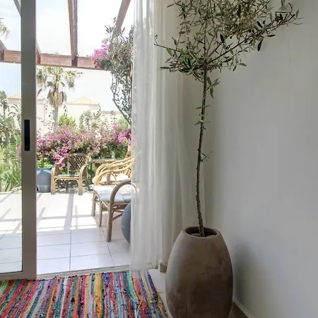 Elias 1-bedroom On The With Pool * Chania (Crete)