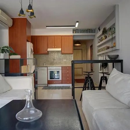 Elias 1-bedroom On The With Pool * 干尼亞