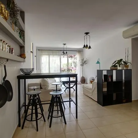 公寓 Elias 1-bedroom On The With Pool *