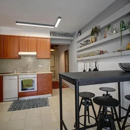 Elias 1-bedroom On The With Pool 公寓 *